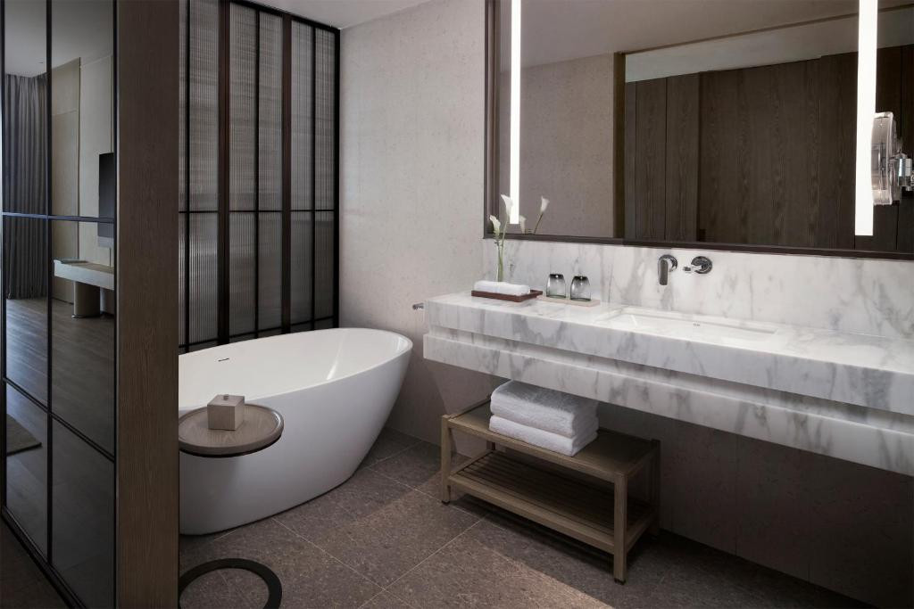 SANYA MARRIOTT YALONG BAY RESORT & SPA