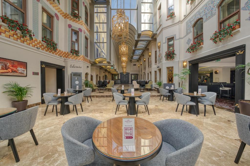 CROWNE PLAZA ISTANBUL OLD CITY