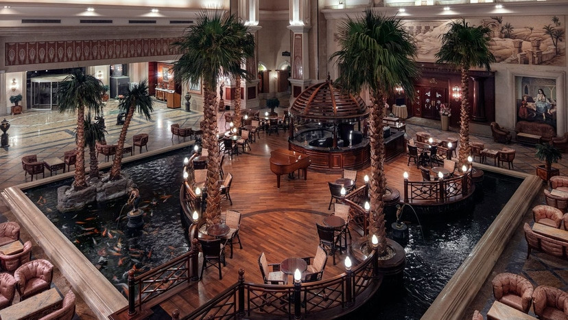 PALM ROYALE SOMA BAY