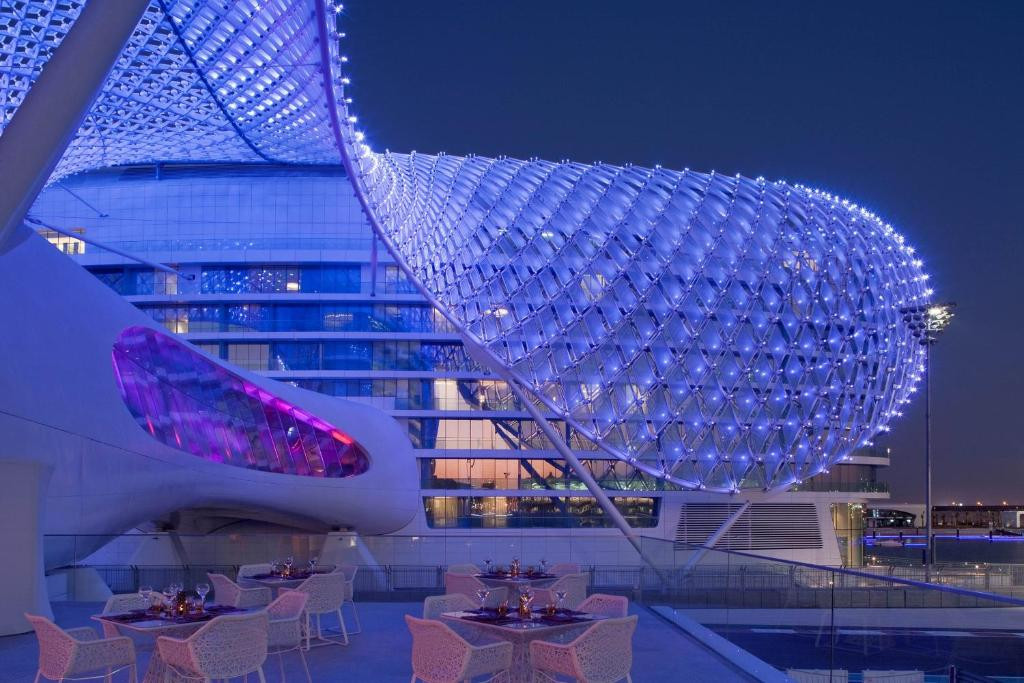 W ABU DHABI YAS ISLAND