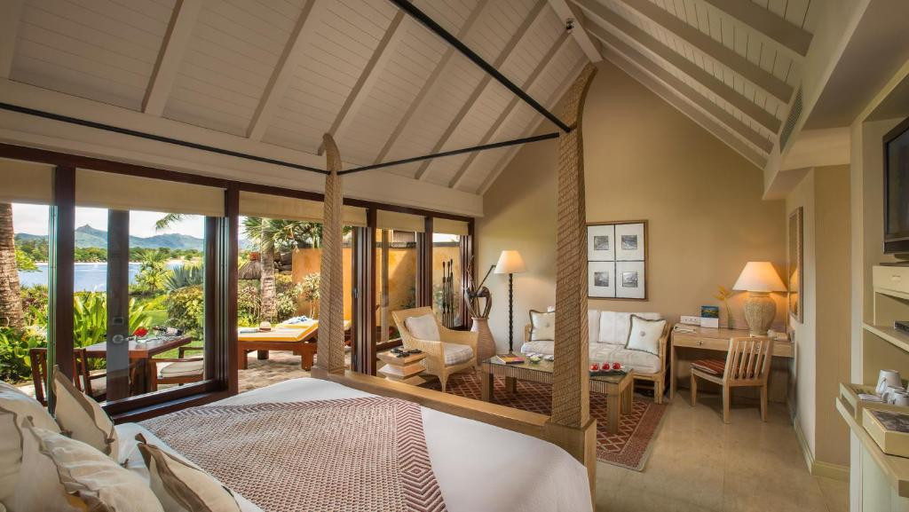 THE OBEROI BEACH RESORT