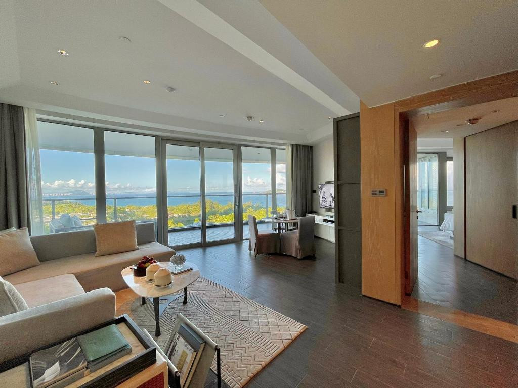 ROSEWOOD SANYA