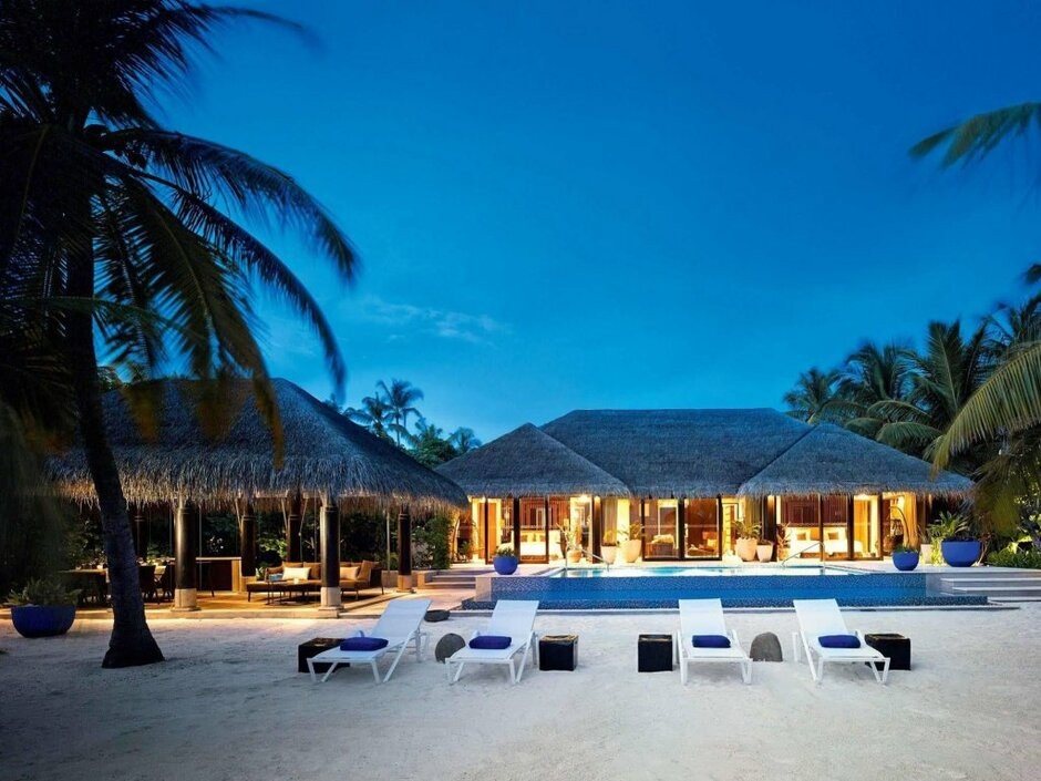 VELAA PRIVATE ISLAND