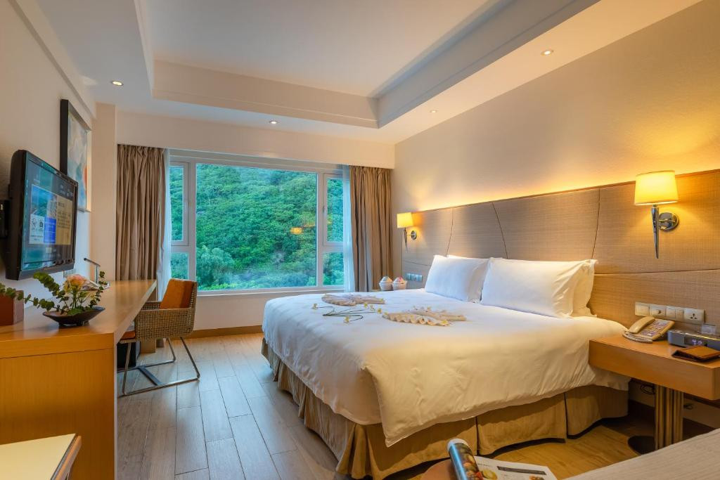 OCEAN VIEW RESORT YALONG BAY