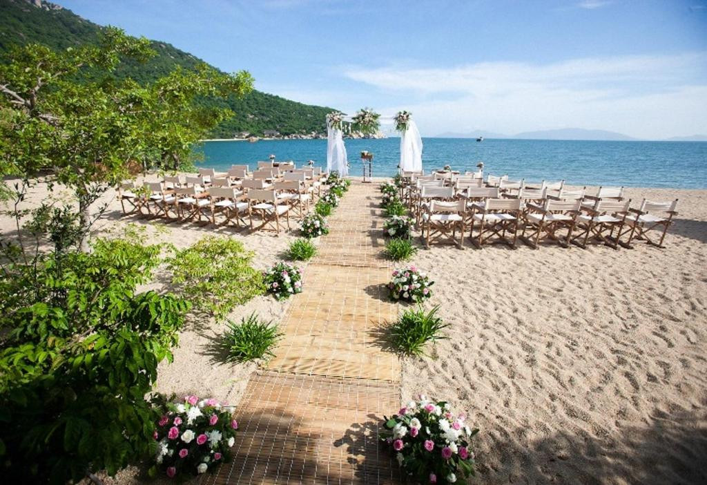 SIX SENSES NINH VAN BAY