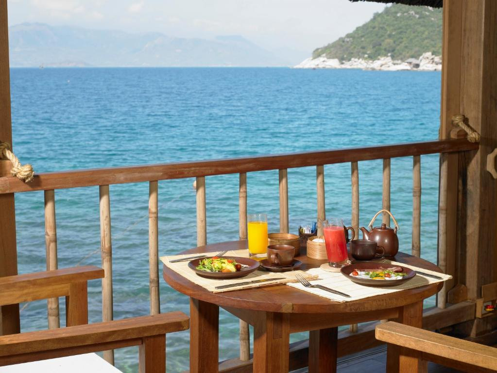 SIX SENSES NINH VAN BAY