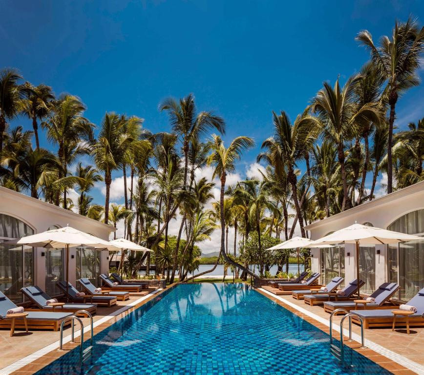 ONE & ONLY LE SAINT GERAN