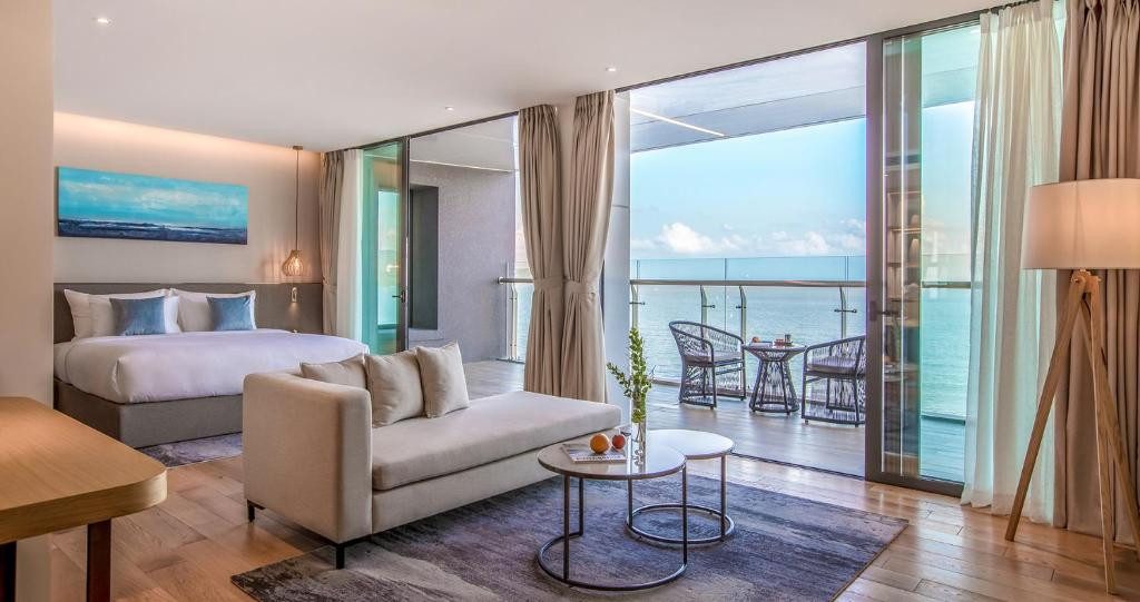 PRINCE HOTEL DANANG