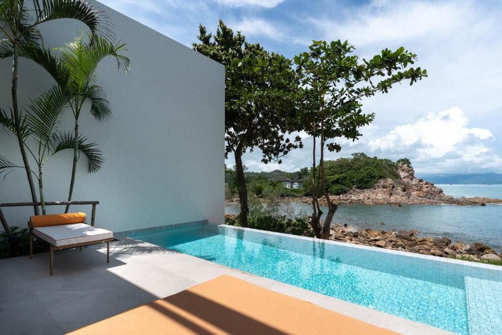 CAPE FAHN HOTEL