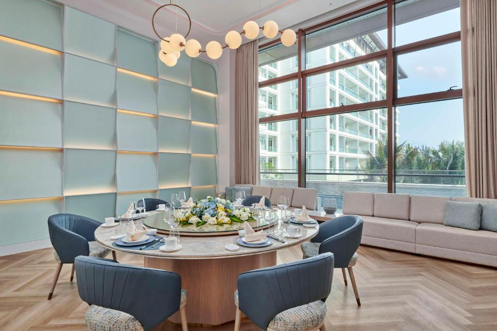 THE MERMOON RESORT HAINAN TUFU BAY TAPESTRY COLLECTION BY HILTON