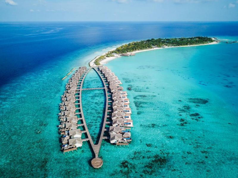 SIRRU FEN FUSHI PRIVATE LAGOON RESORT