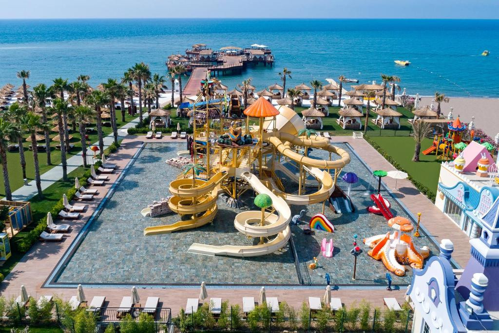 MARDAN PALACE