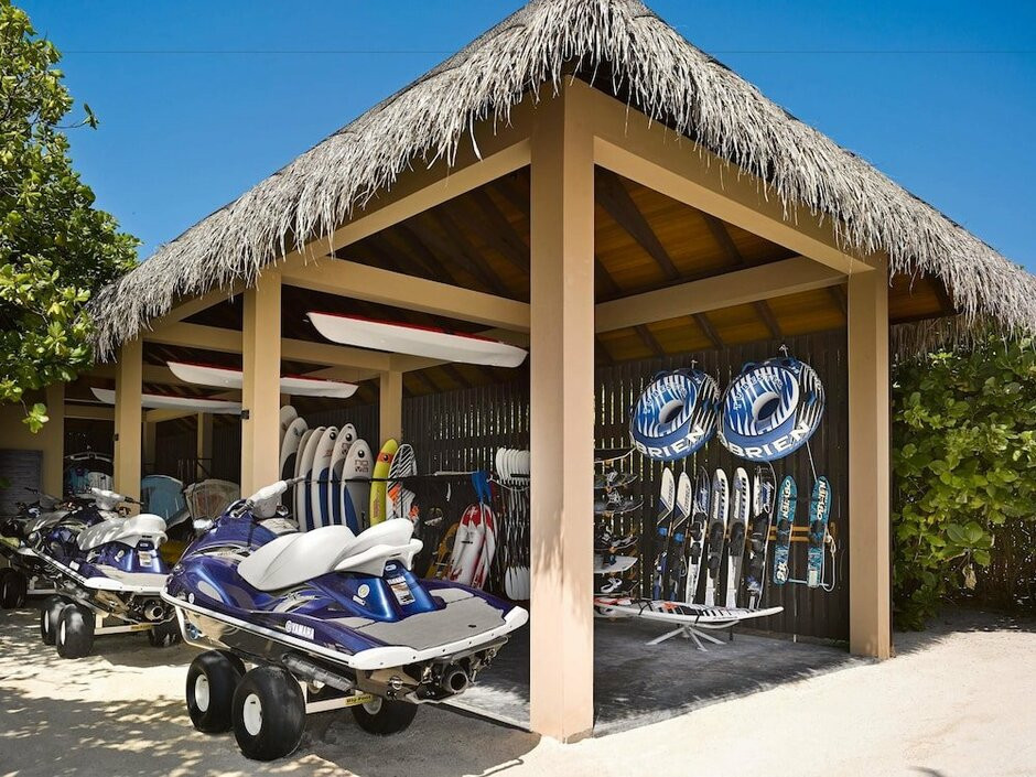 VELAA PRIVATE ISLAND
