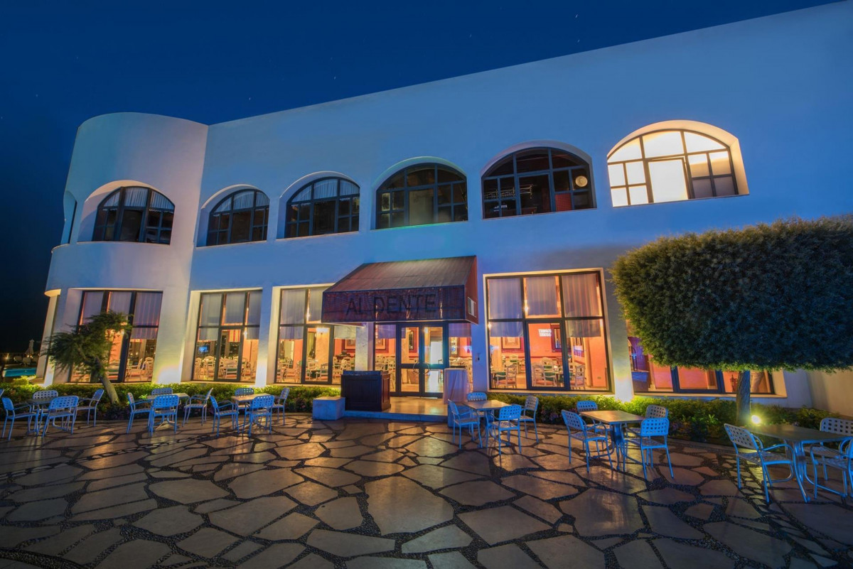 REEF OASIS BLUE BAY