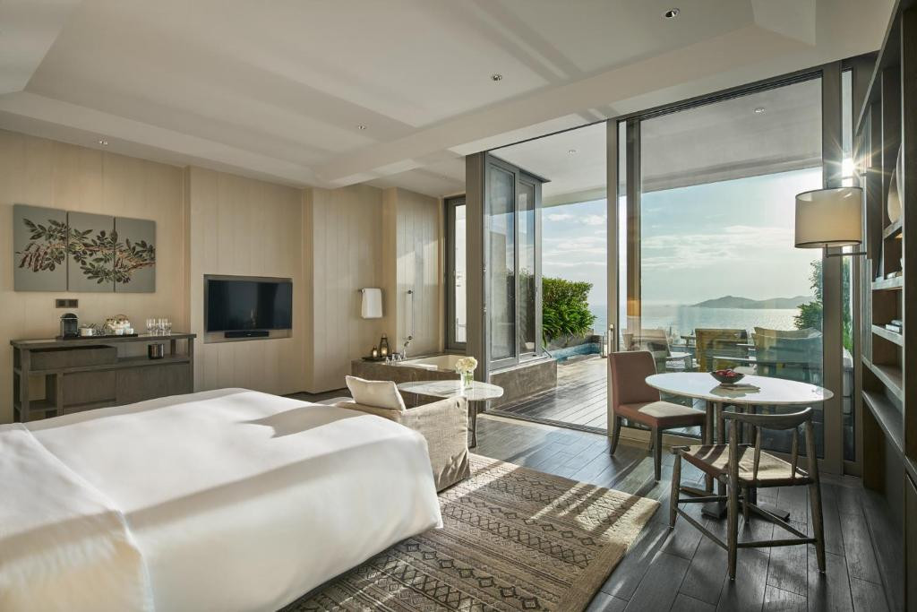 ROSEWOOD SANYA