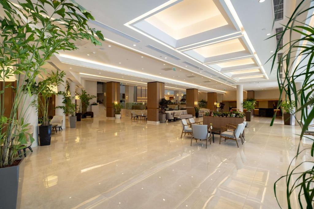 SEVEN SEAS HOTEL LIFE