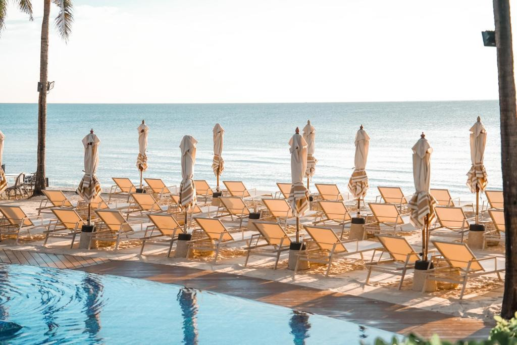 INTERCONTINENTAL HUA HIN RESORT