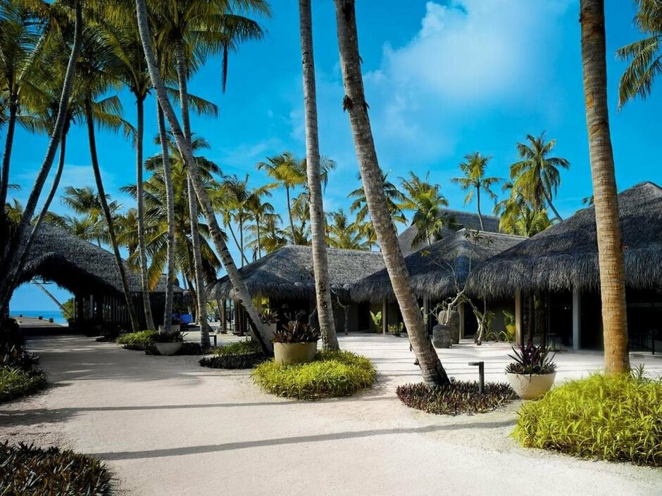 VELAA PRIVATE ISLAND