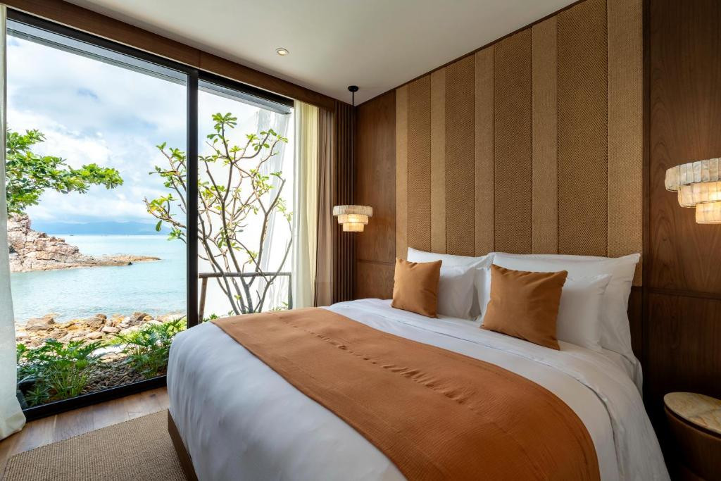 CAPE FAHN HOTEL