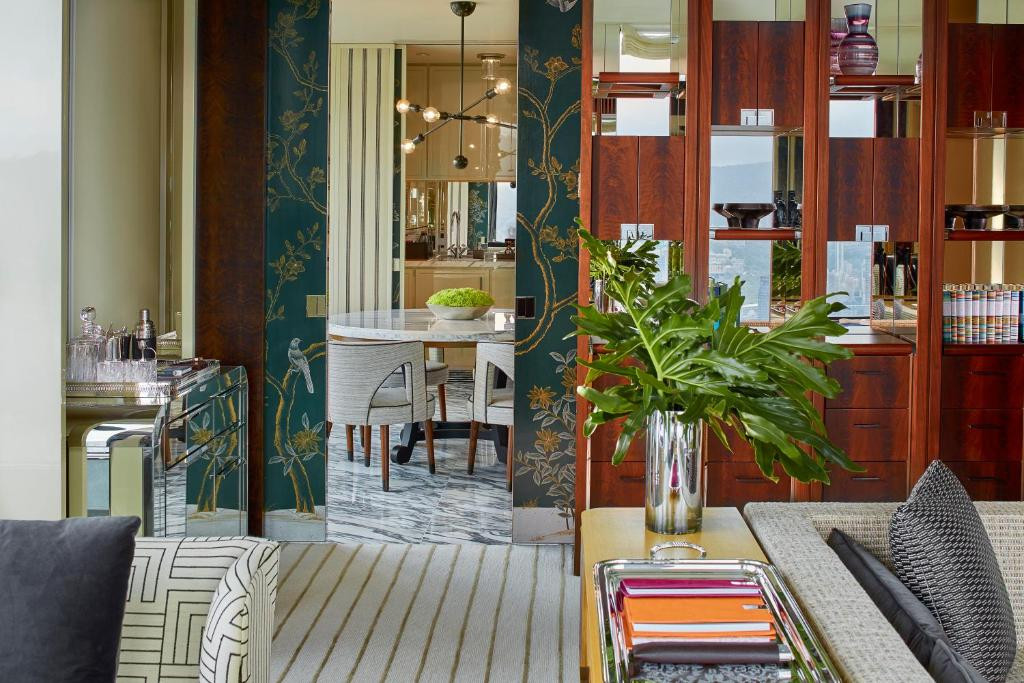 ROSEWOOD HONG KONG