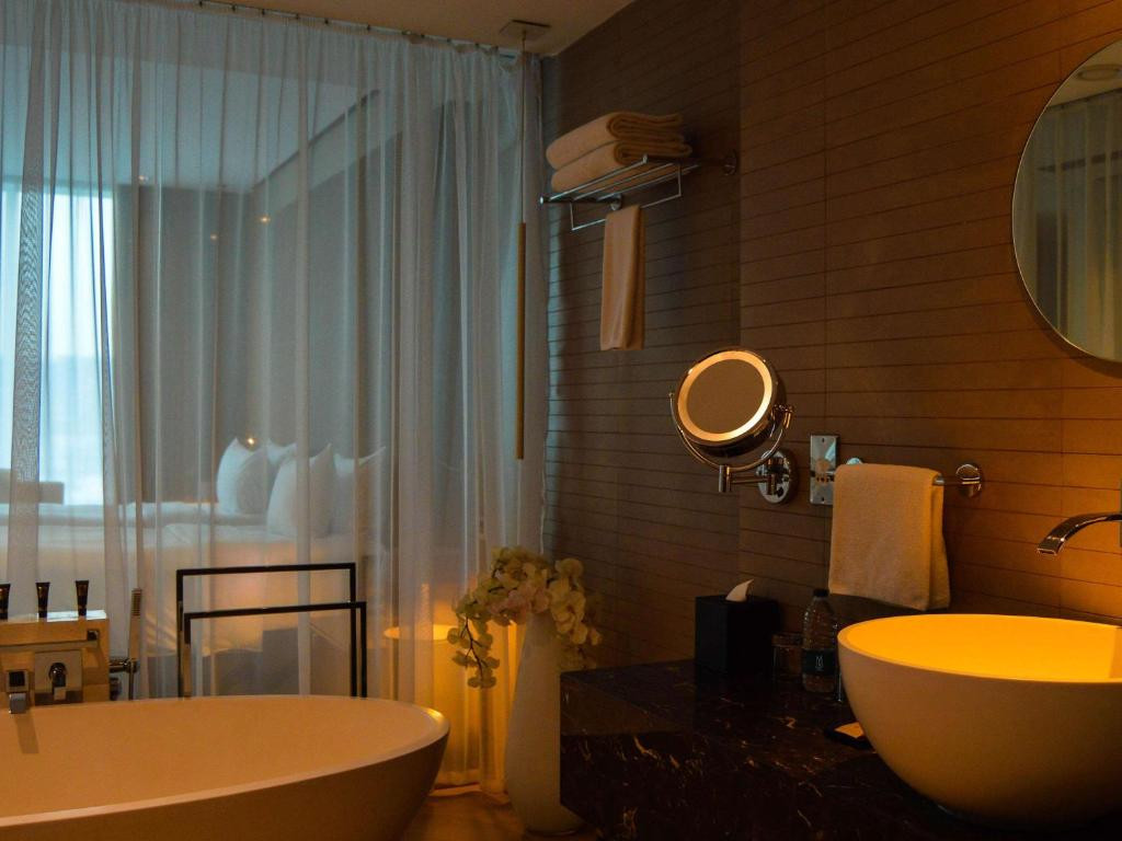 CANVAS DUBAI MGALLERY BY SOFITEL