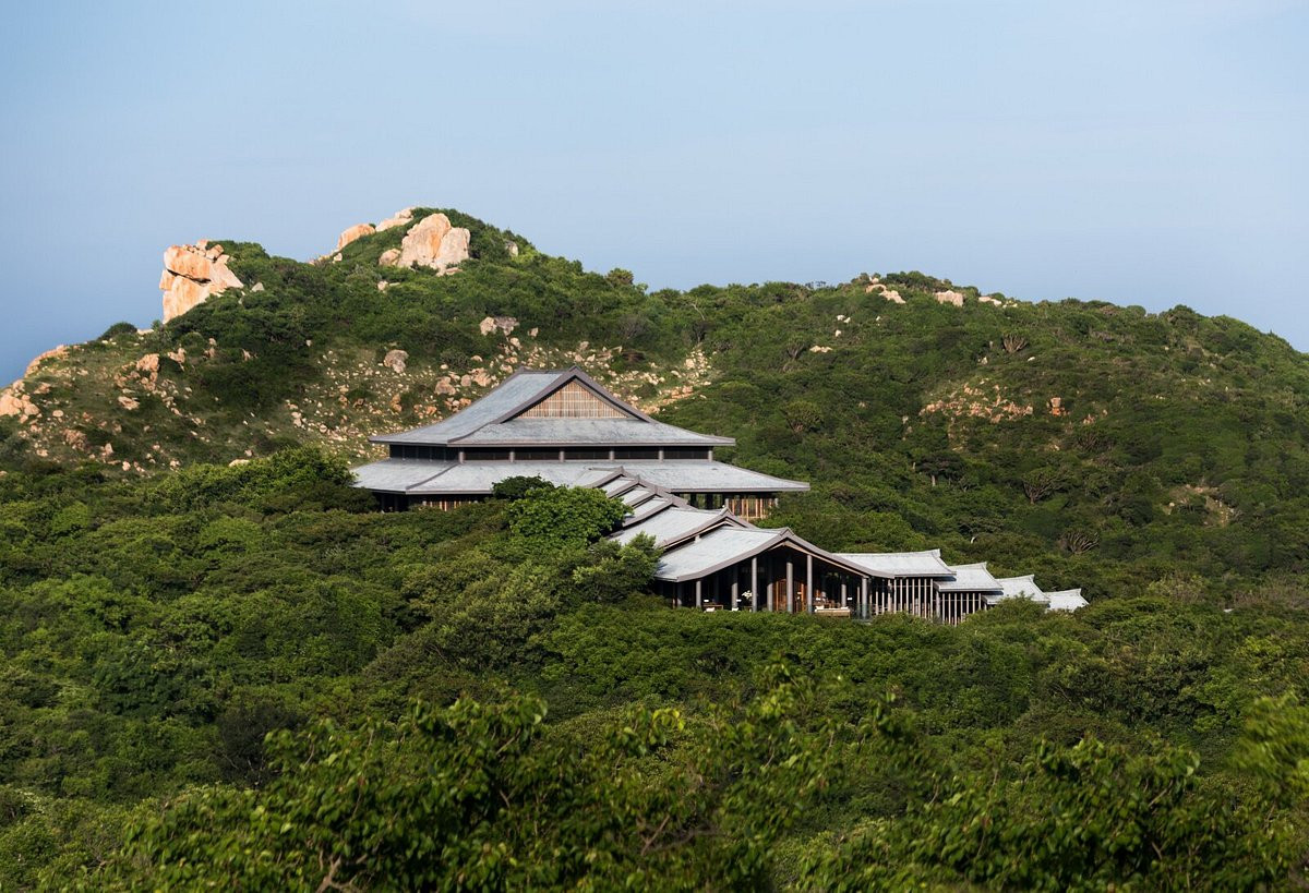 AMANOI