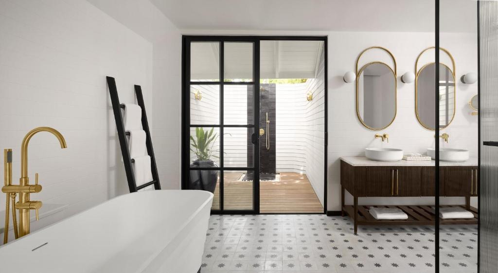 thumb 8