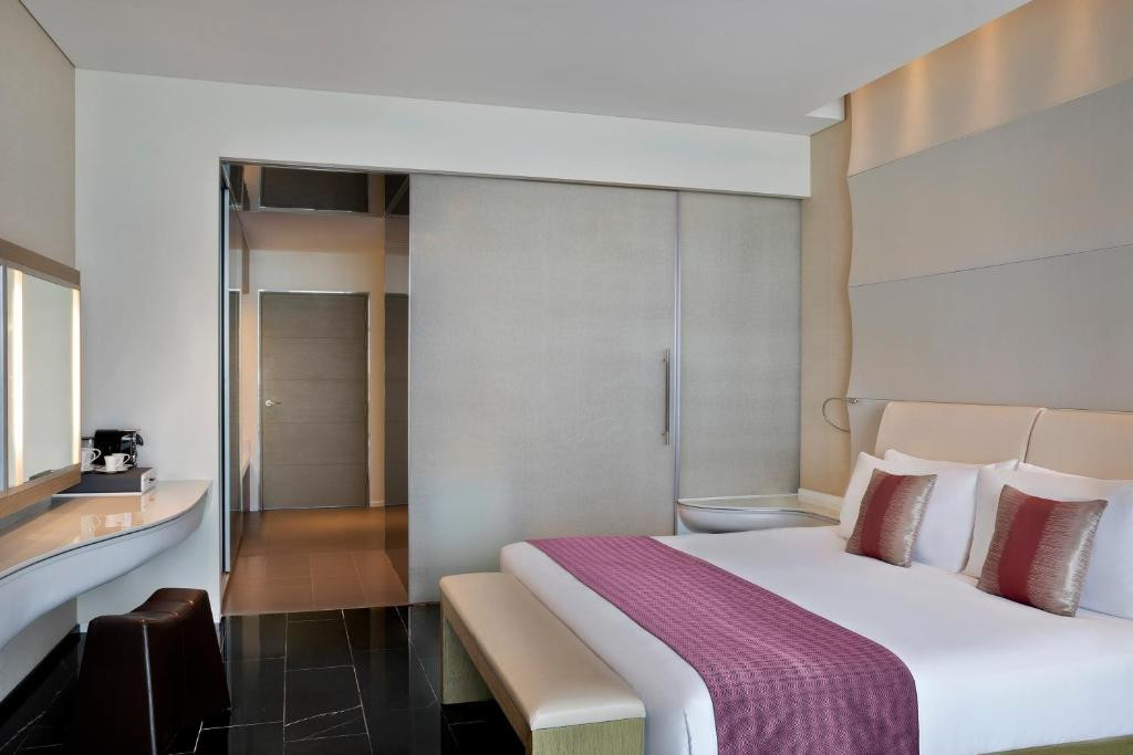 W ABU DHABI YAS ISLAND