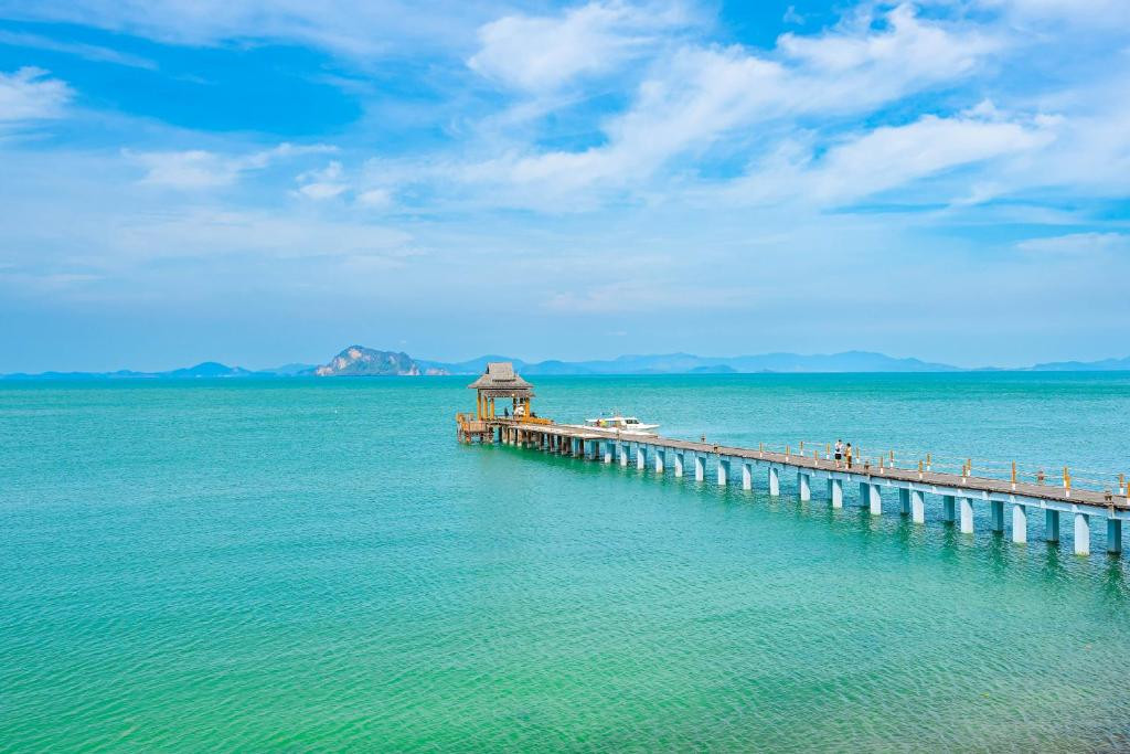 SANTHIYA KOH YAO YAI RESORT & SPA