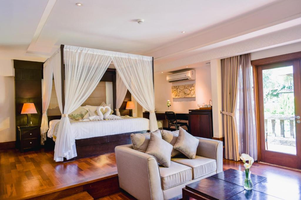 THE PATRA BALI RESORT & VILLA