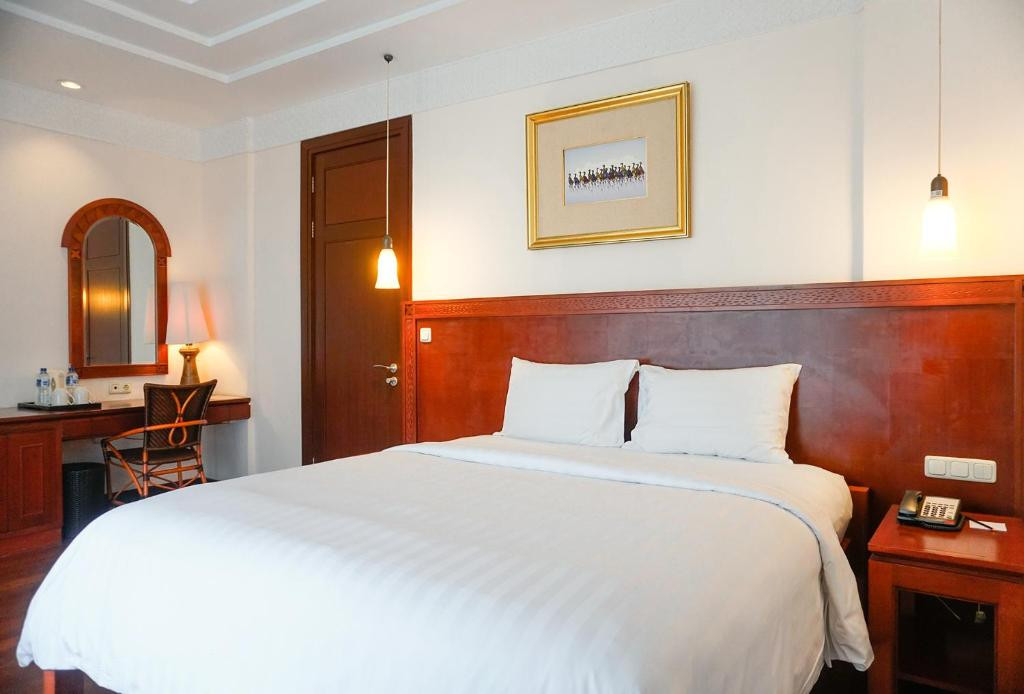 THE PATRA BALI RESORT & VILLA