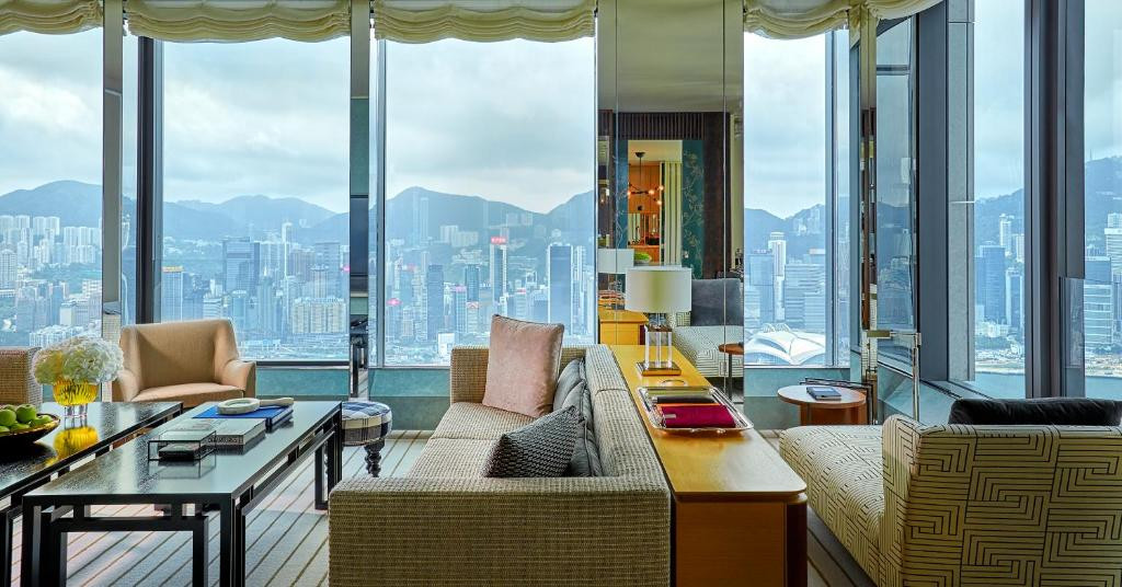 ROSEWOOD HONG KONG