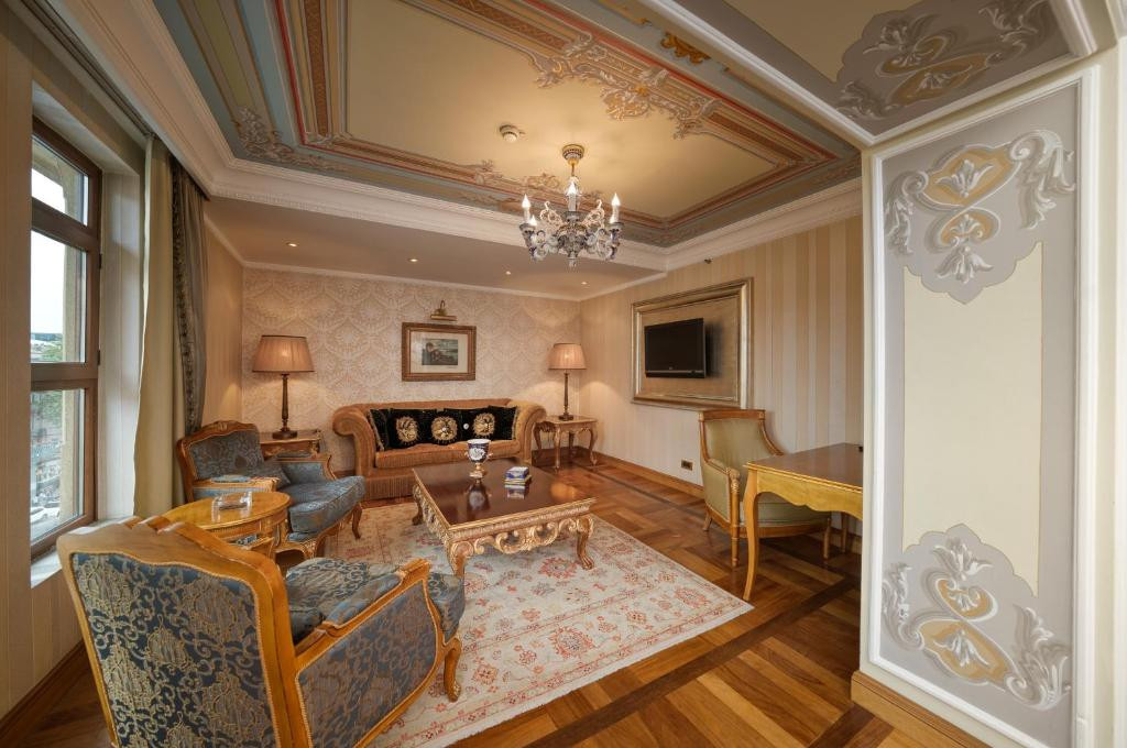 CROWNE PLAZA ISTANBUL OLD CITY