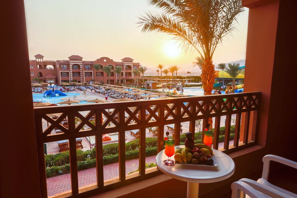 CHARMILLION CLUB AQUA PARK